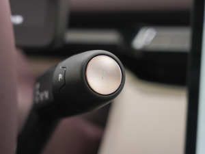 2023����YOU�� 4�� �v܇�Ƅ���