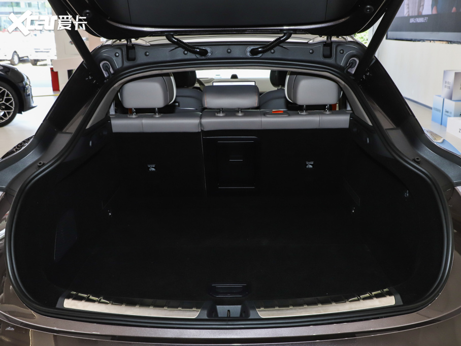 2025O007GT (q){ 75kWh