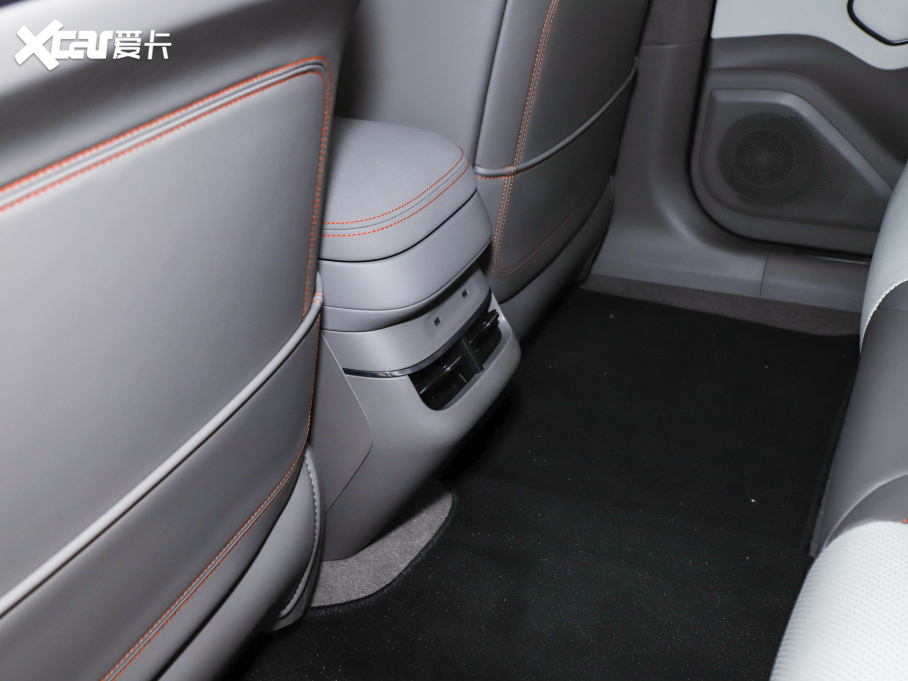 2025O007GT (q){ 75kWh