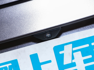 2025(q){ 75kWh (x)(ji)^