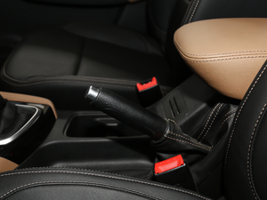 20181.6L ք(dng)m (gu)V v܇(ch)Ƅ(dng)