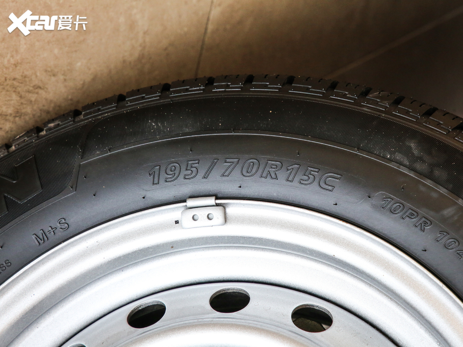 2020𱭿\  2.0L ˜61TZS VI