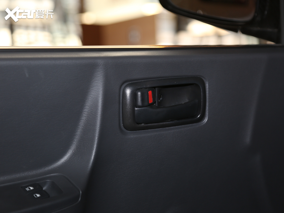 2020𱭿\  2.0L A101TZS VI