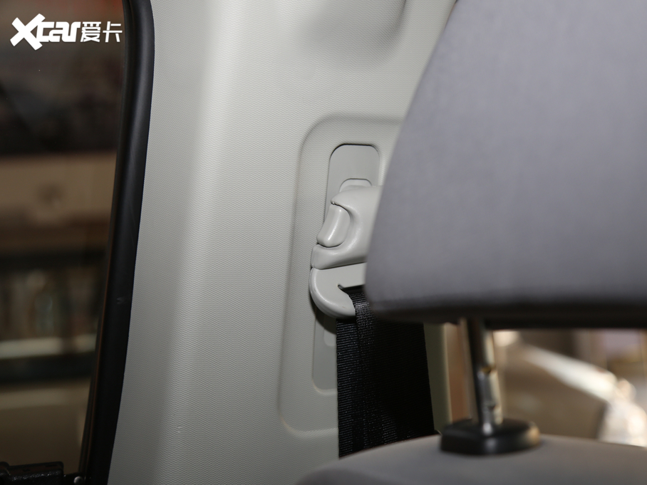 2020𱭿\  2.0L A101TZS VI