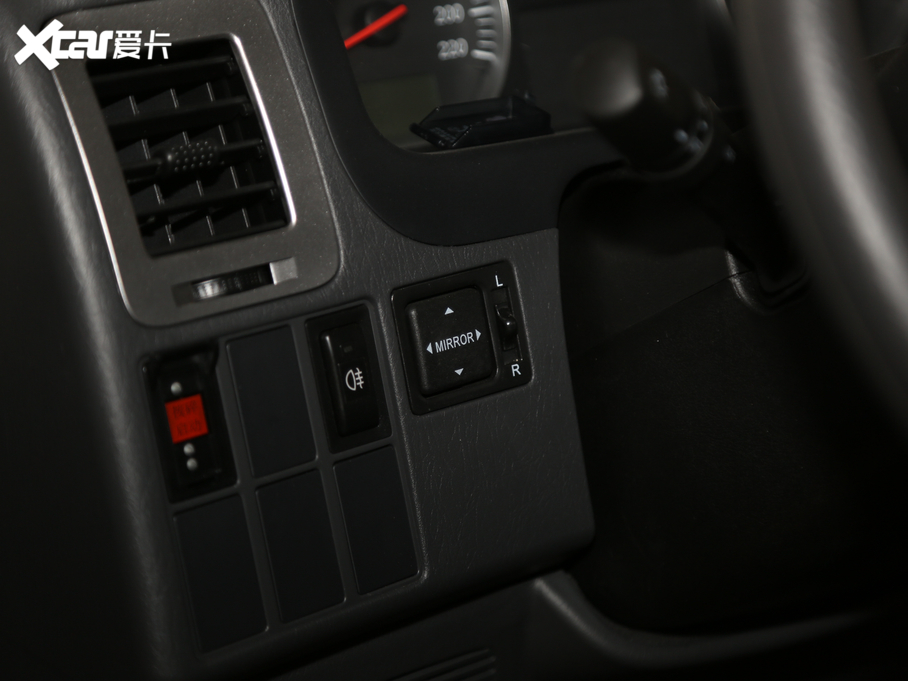 2020𱭿\  2.0L A101TZS VI