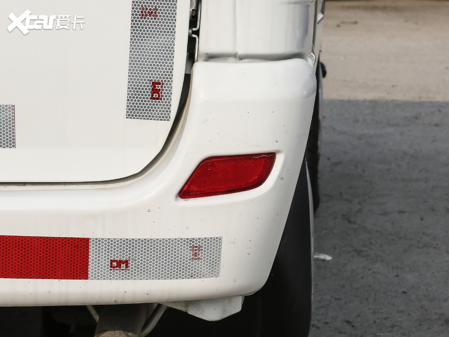 2020{  2.0L\ϵкA͎؛ VI