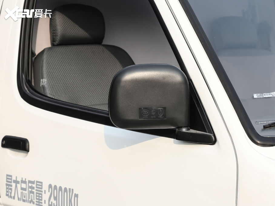 2020{  2.0L\ϵкA͎؛ VI