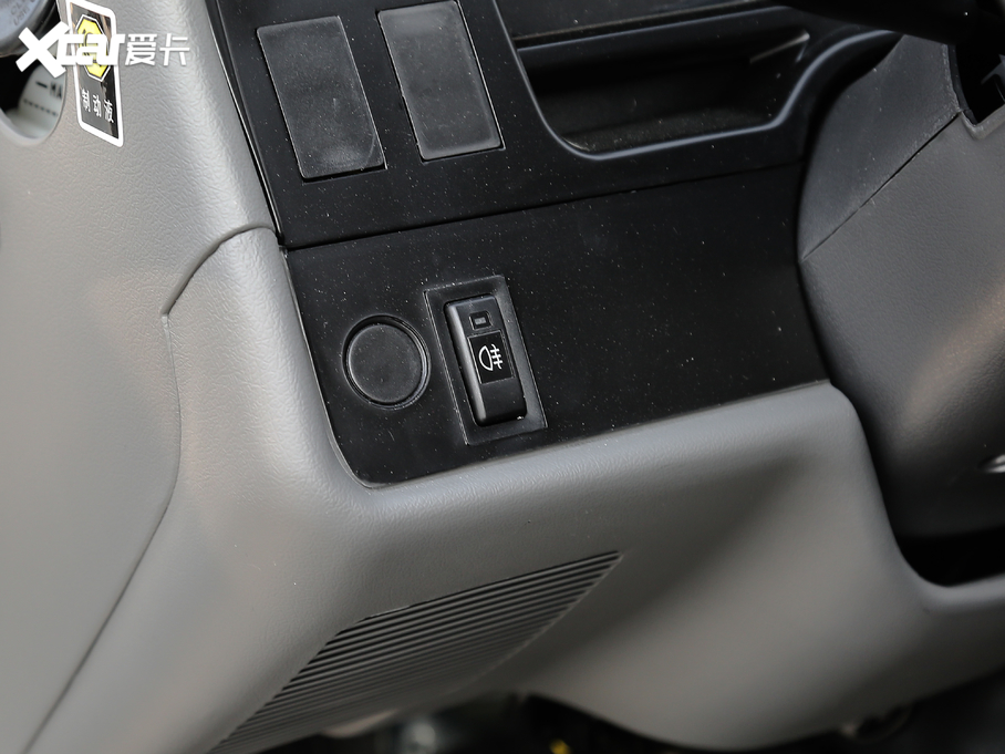 2020{  2.0L\ϵкA͎؛ VI