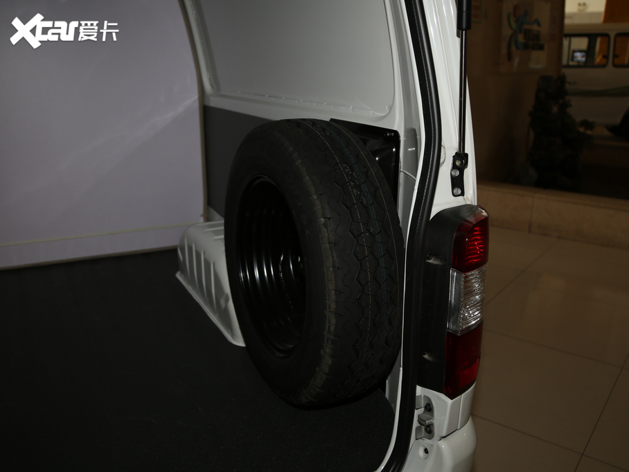 2020{ 2.0L\ϵ͎̄؛˜ VI