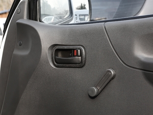 2020 2.0L\ϵкA͎؛ VI g