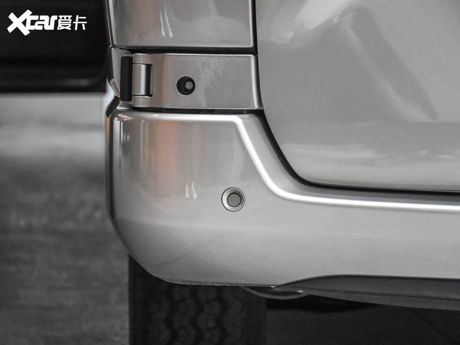 2021𱭺{ 2.0L ̄ϵ  7