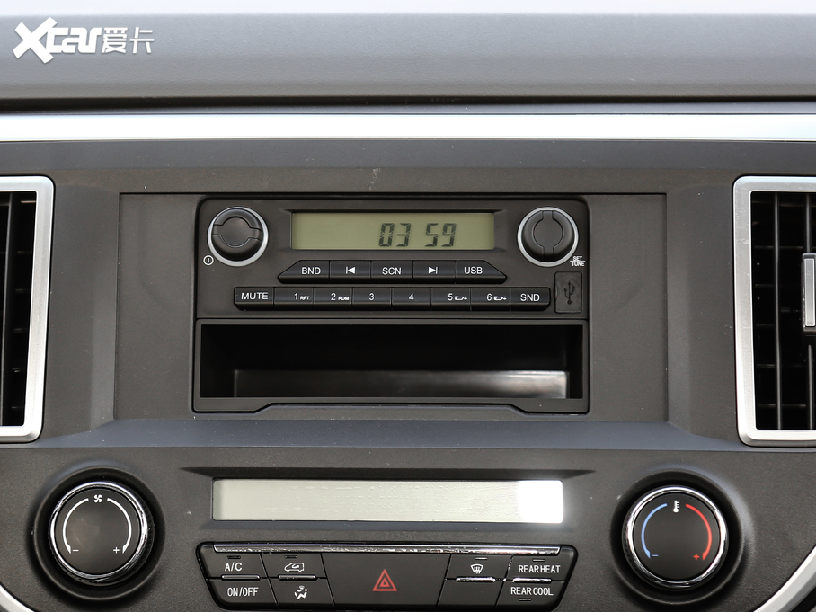 2021𱭺{ 2.0L ̄ϵ ˜ 9