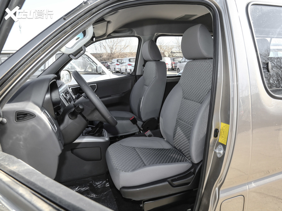 2021𱭺{ 2.0L ̄ϵ  9