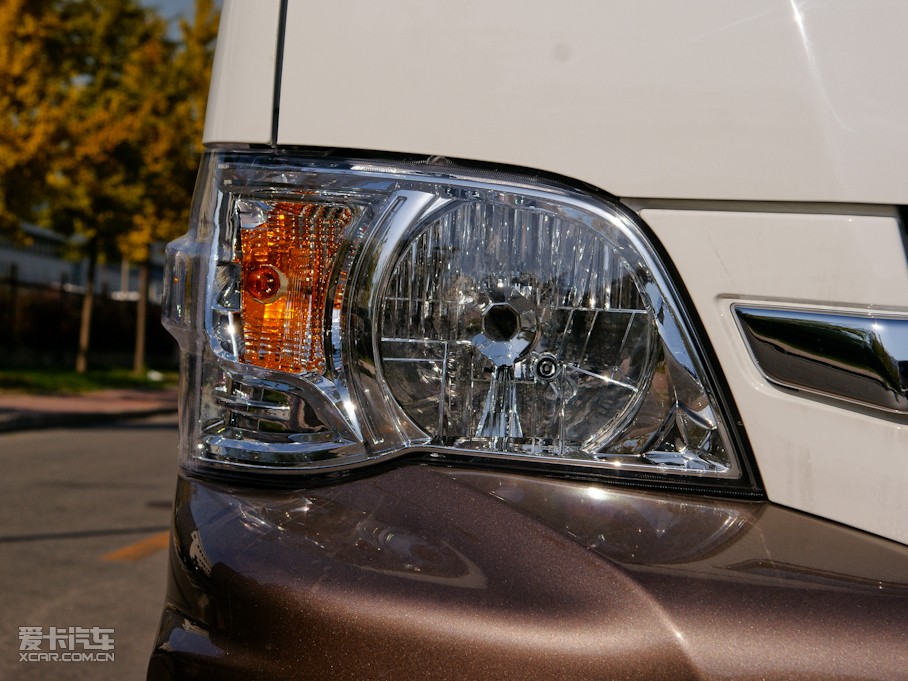 2011󺣪{ L 2.4L ͺA (gu)IV