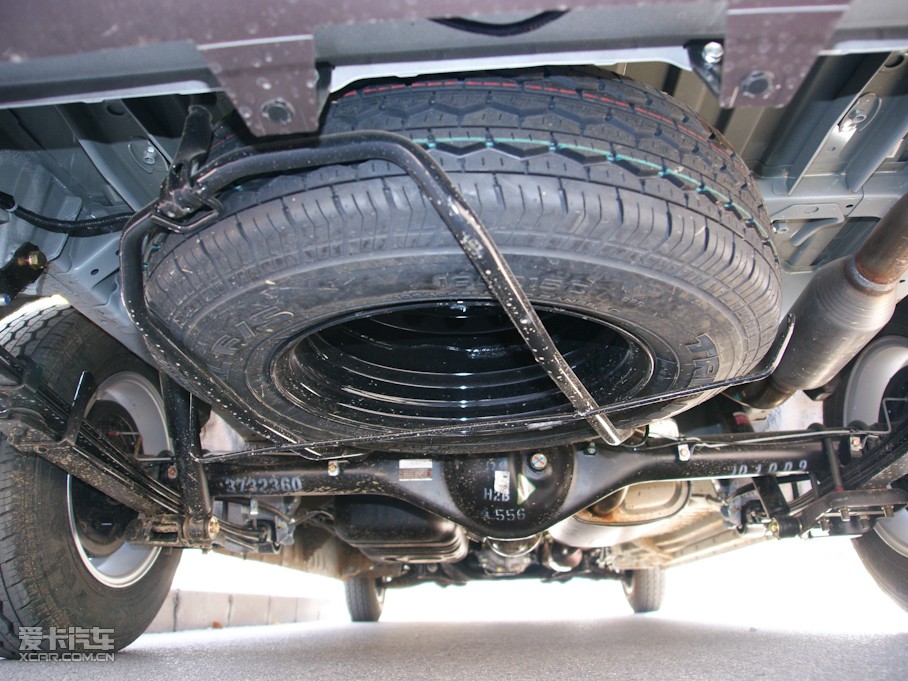 2011󺣪{ L 2.4L ͺA (gu)IV