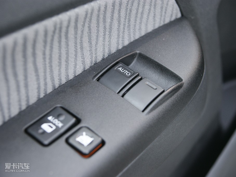 2011󺣪{ L 2.4L ͺA IV