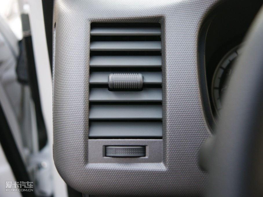 2011󺣪{ L 2.4L ͺA IV