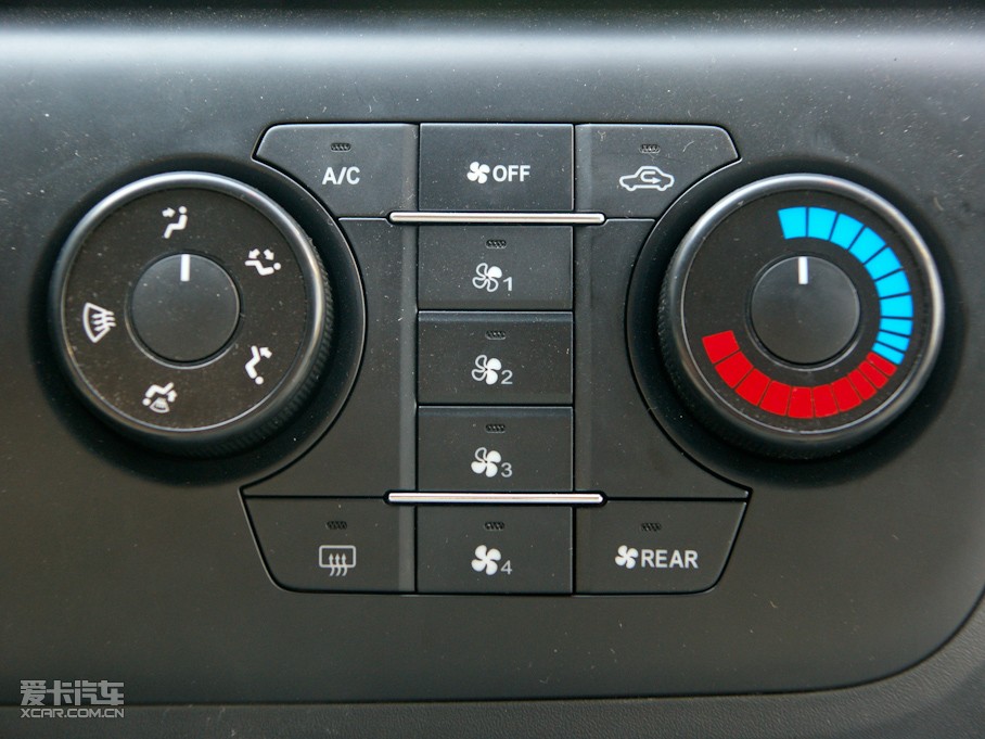 2011󺣪{ L 2.4L ͺA (gu)IV