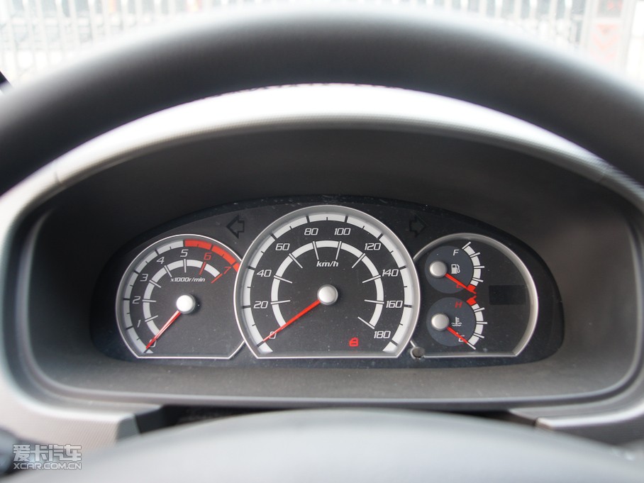 2011󺣪{ L 2.4L Ş IV