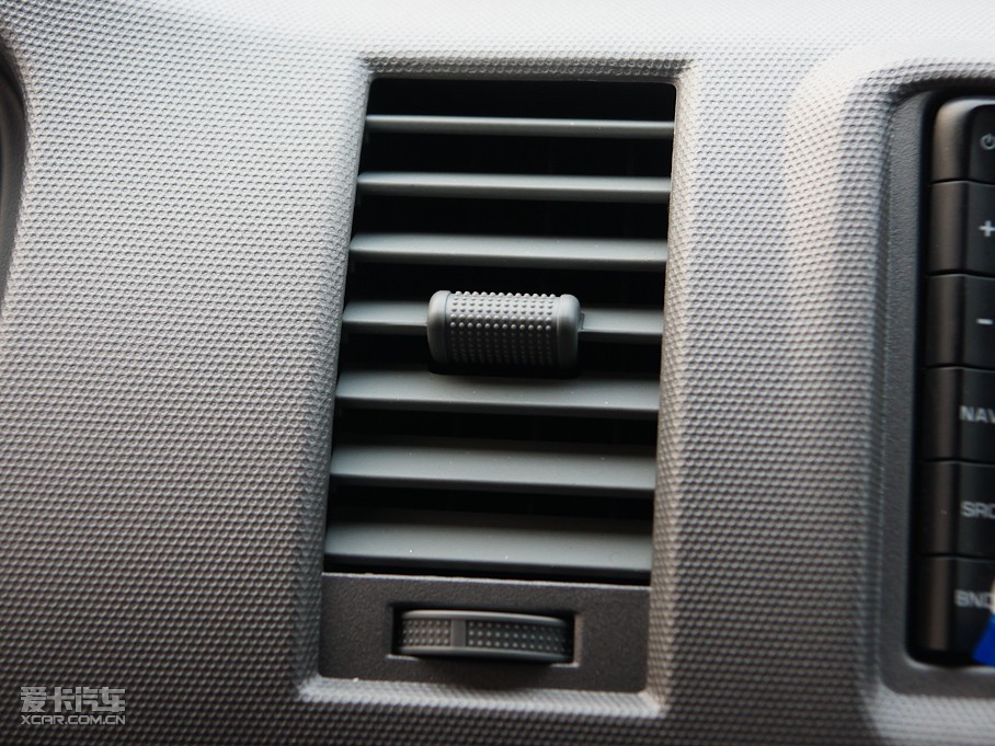 2011󺣪{ L 2.4L Ş IV