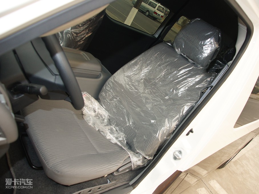 2011󺣪{ L 2.4L Ş IV