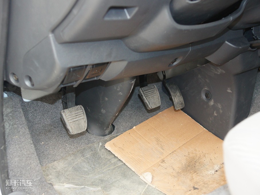 2011󺣪{ L 2.4L Ş IV