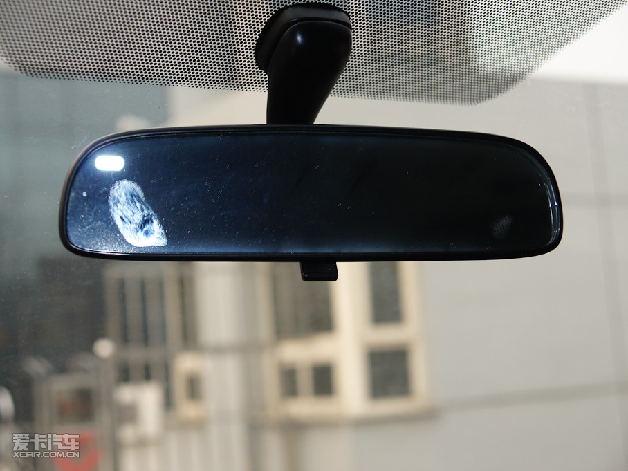 2011󺣪{ L 2.4L Ş IV