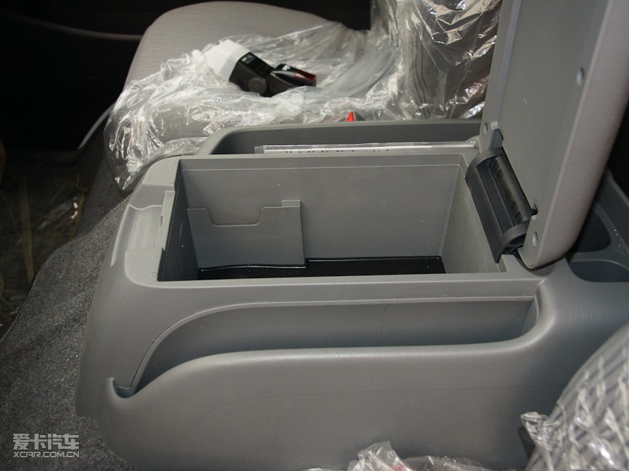 2011󺣪{ L 2.4L Ş IV