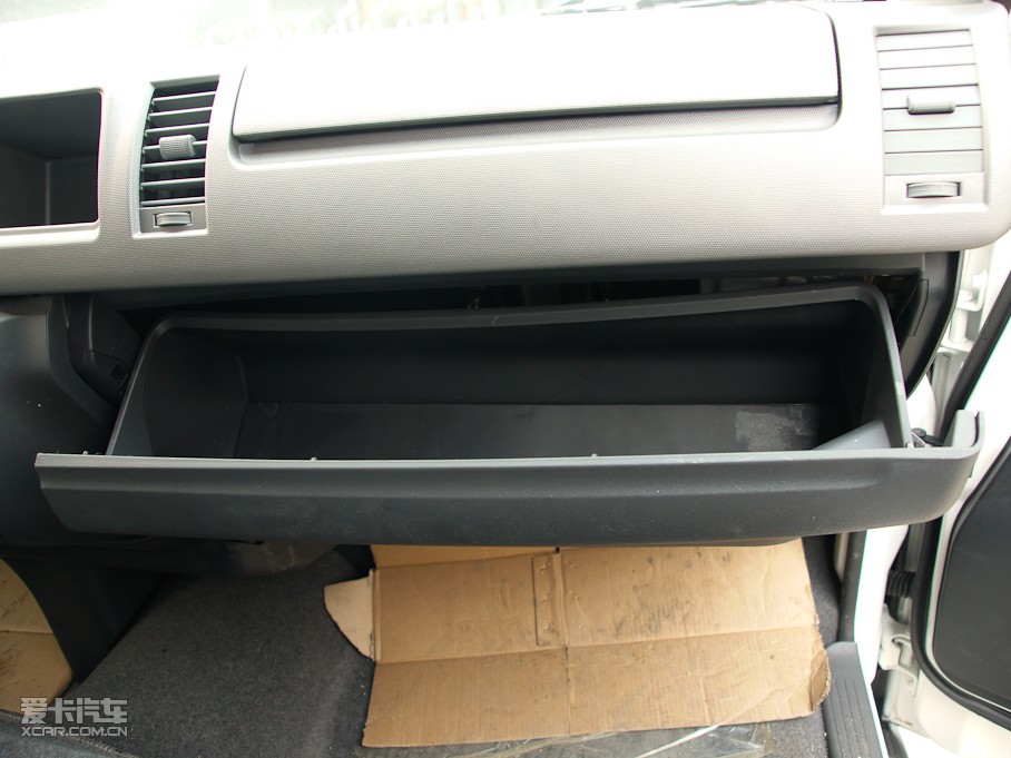 2011󺣪{ L 2.4L Ş IV