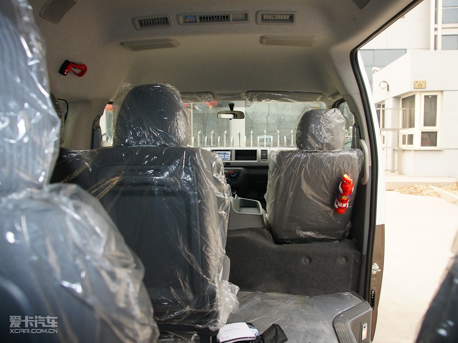 2011󺣪{ L 2.4L Ş IV