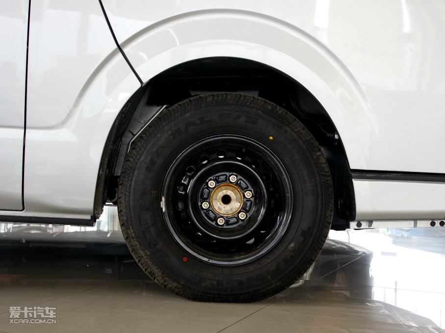 2011󺣪{ L 2.4L ͘˜ʰ