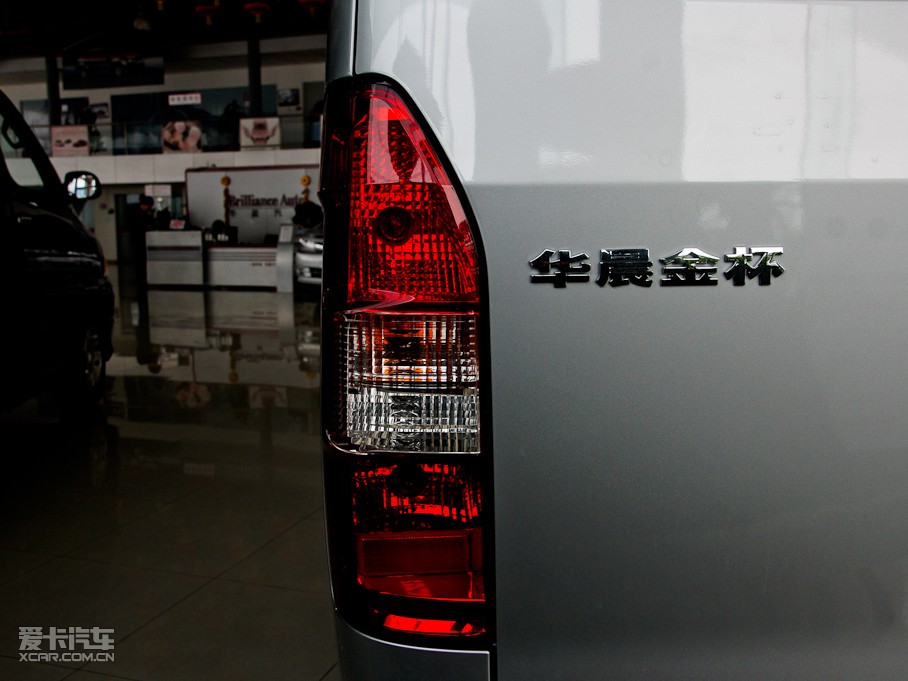 2011󺣪{ L 2.4L ͘˜ʰ