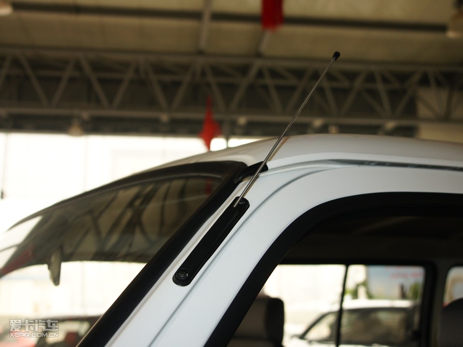 2011󺣪{ L 2.4L ͘˜ʰ