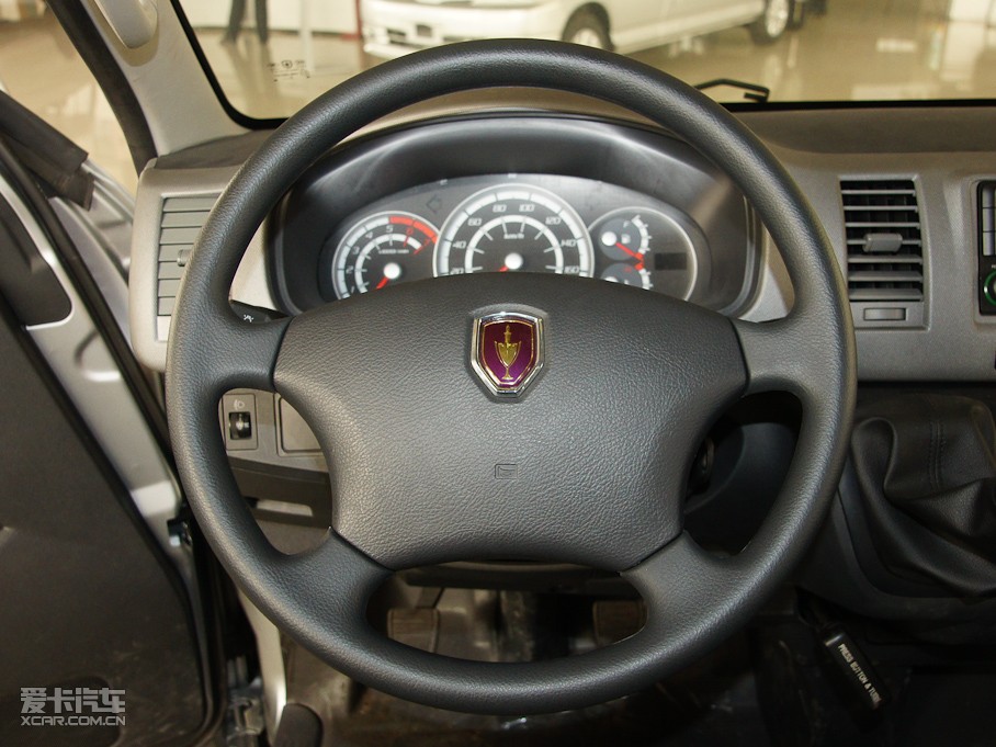 2011󺣪{ L 2.4L ͘˜ʰ