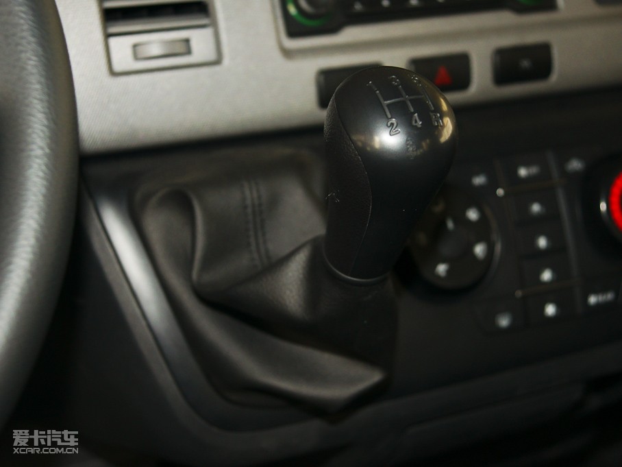 2011󺣪{ L 2.4L ͘(bio)(zhn)