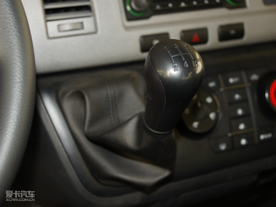 2011󺣪{ L 2.4L ͘˜ʰ