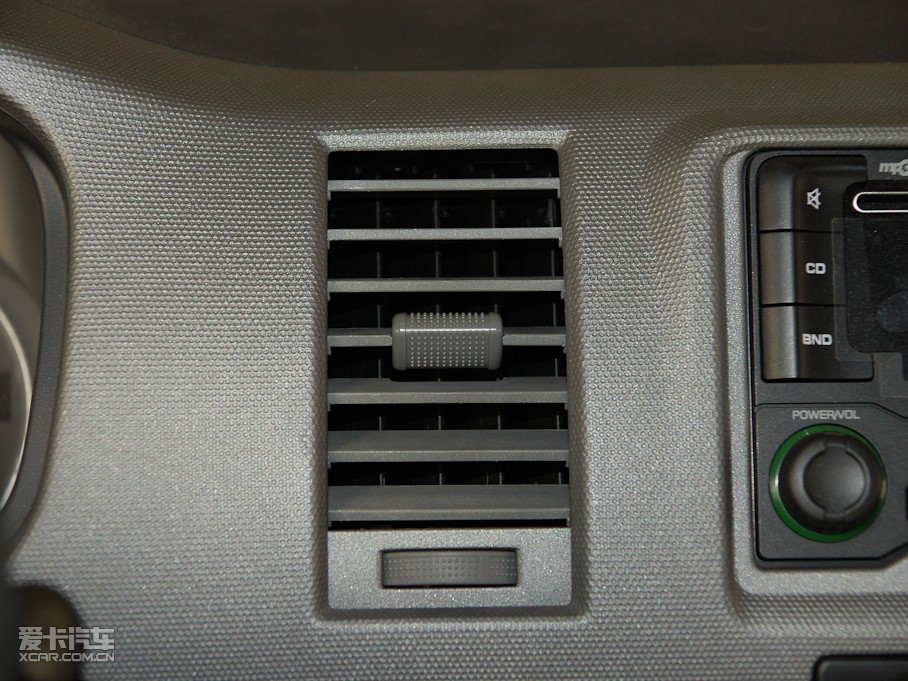 2011󺣪{ L 2.4L ͘˜ʰ