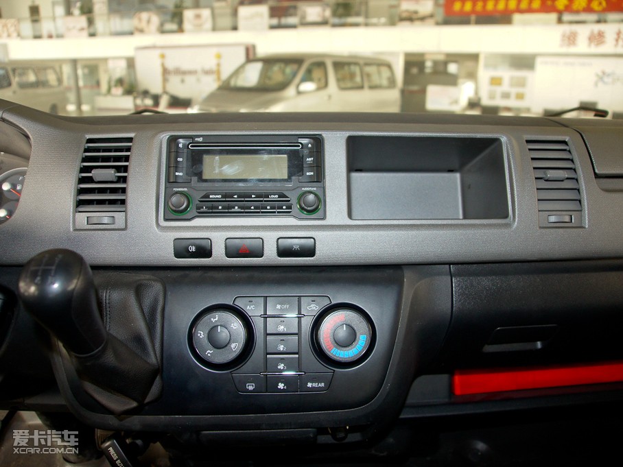 2011󺣪{ L 2.4L ͘˜ʰ