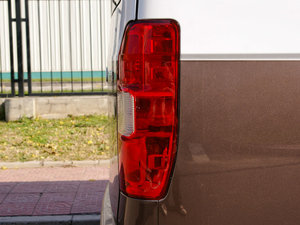 2011款L 2.4L 汽油豪华版 国IV 细节外观