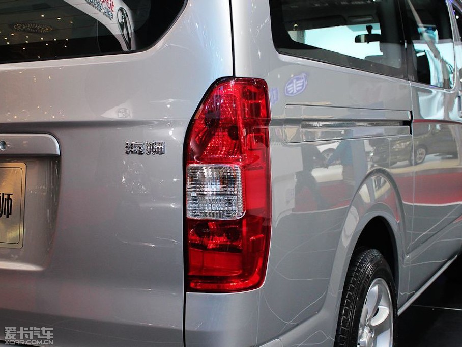 2013���º��{ 2.0L ���m��V19