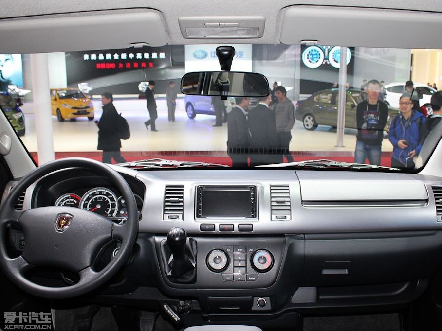 2013���º��{ 2.0L ���m��V19