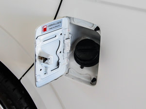2013款2.0L 豪华型V19 油箱盖