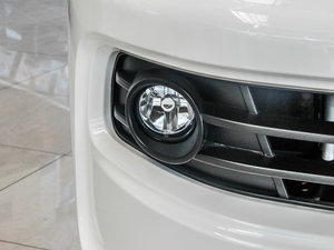 2013款2.0L 豪华型V19 细节外观