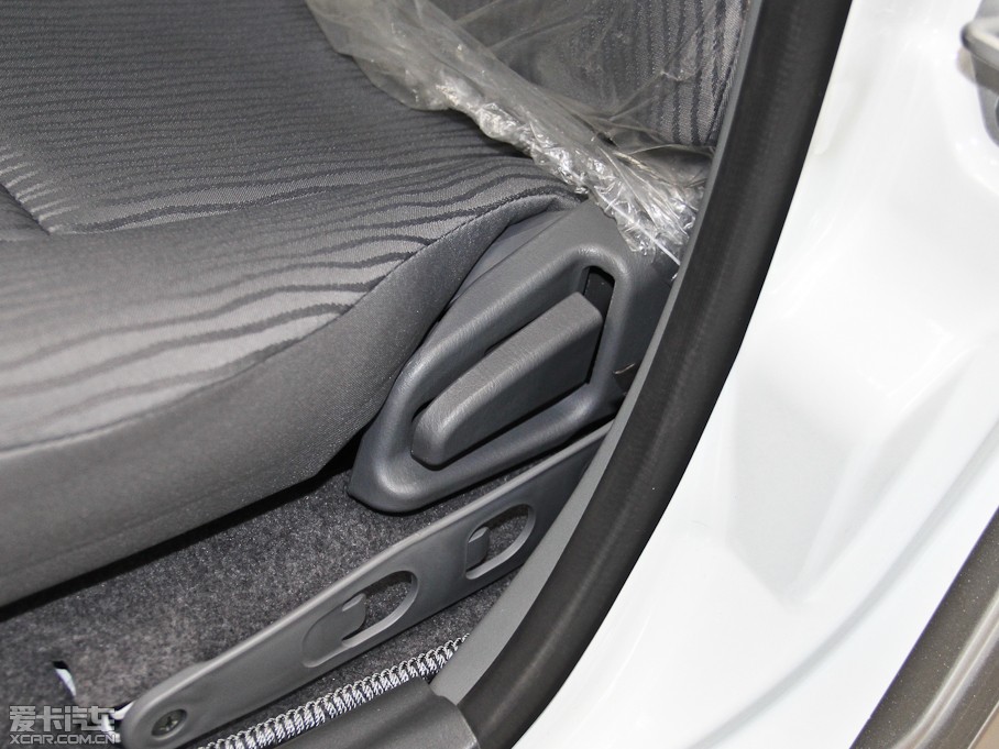 2013󺣪{ L 2.7L IA IV