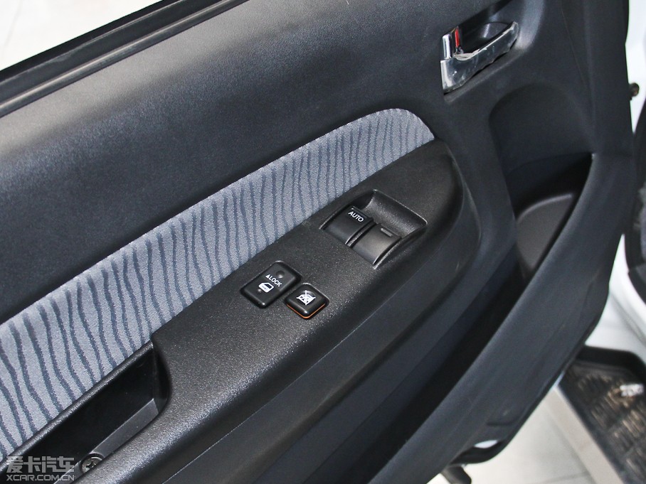 2013󺣪{ L 2.7L IA IV