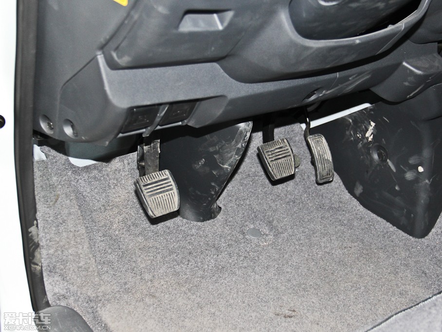 2013󺣪{ L 2.7L I(lng)A (gu)IV