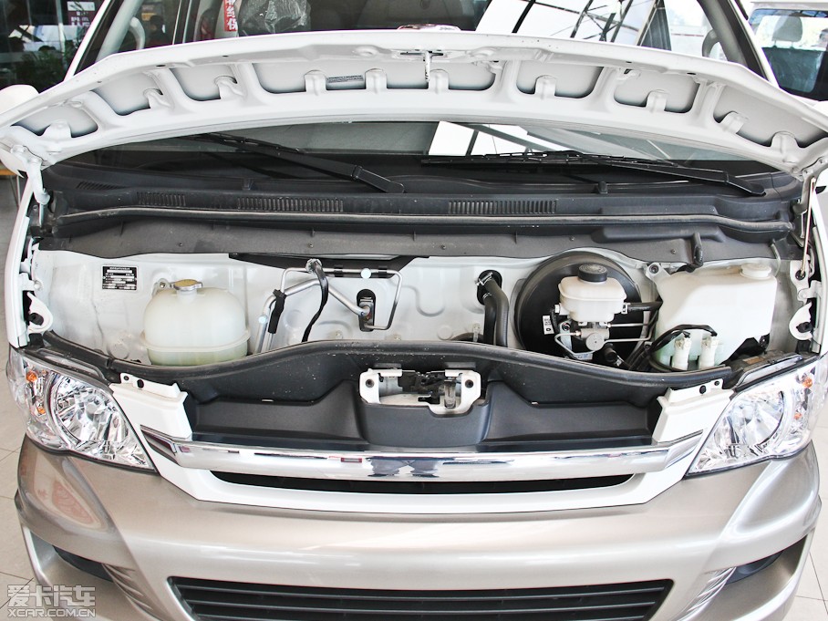 2013󺣪{ L 2.7L I(lng)A (gu)IV