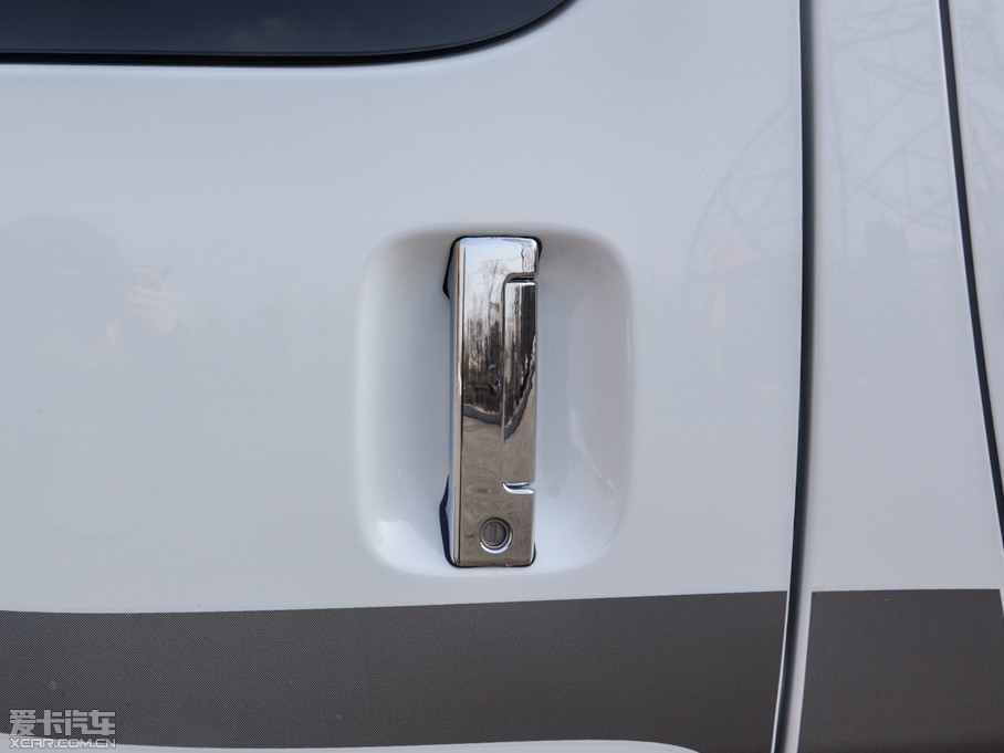 2015���w��˹ 2.0L ���_�� �քӻ����� ���L7��