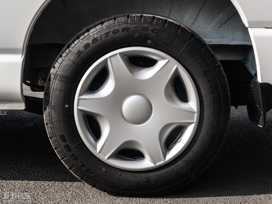 2015���w��˹ 2.0L ���_�� �քӻ����� ���L7��