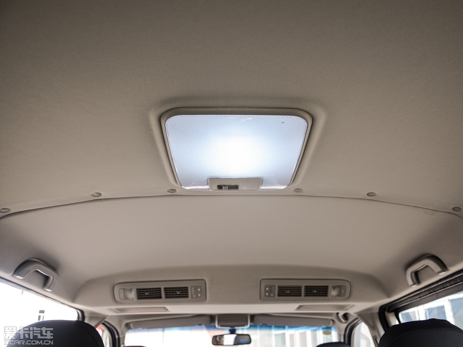 2015���w��˹ 2.0L ���_(d��)�� �ք�(d��ng)������ ���L7��